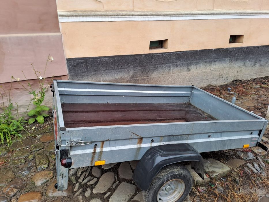 Vând Remorca STEMA 750kg