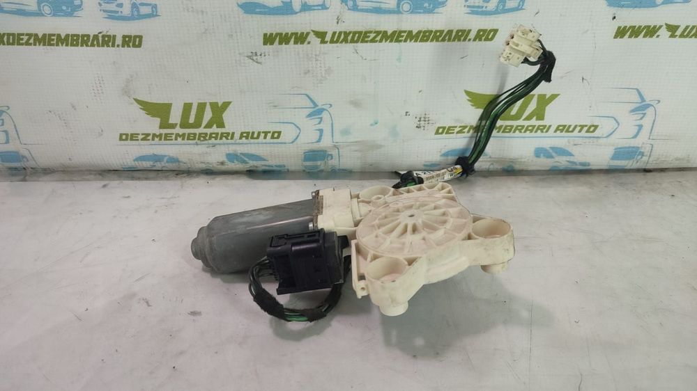 Motoras geam stanga fata A2118202942 Mercedes-Benz E-Class W211 [face