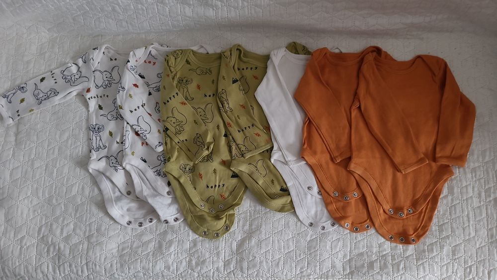 Body-uri  bebelusi 6-9 luni
