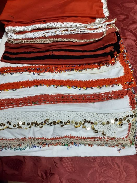 Кърпа за глава  с пендари. .раз  Кърпи  за   глава  за  носия  Четири