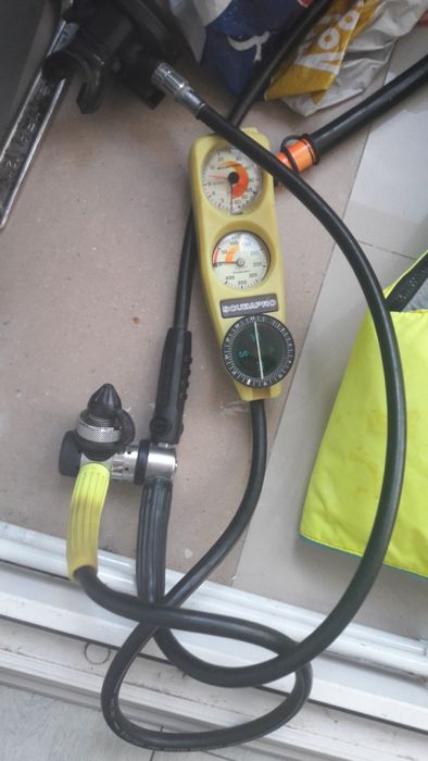 Echipament scubapro regulator detonator vesta scafandru scuba 400 Bar