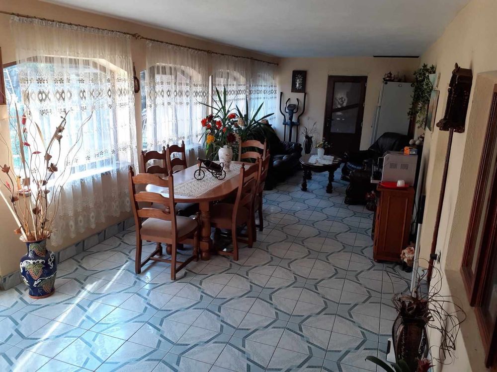 De vanzare casa in Strehaia