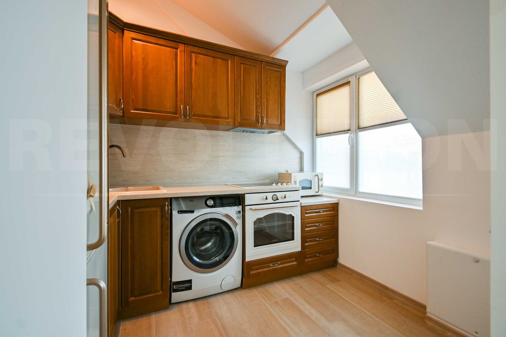 Продава се Тристаен апартамент в София, Овча купел - 110 кв.м за 2728 €/кв.м - Снимка #2