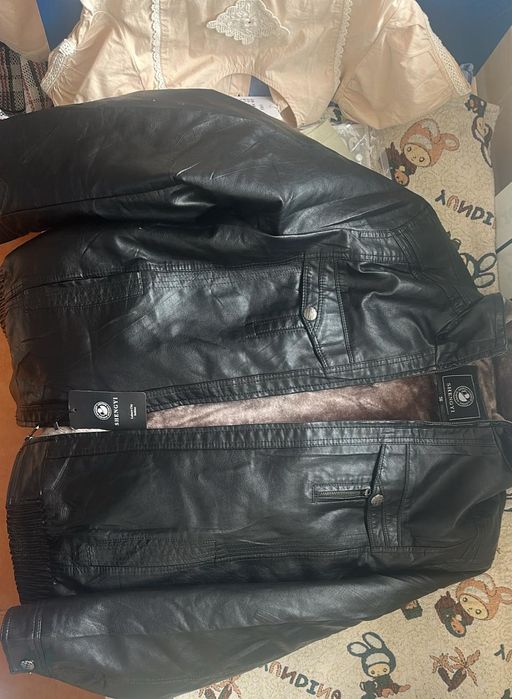 Продам куртку зимний