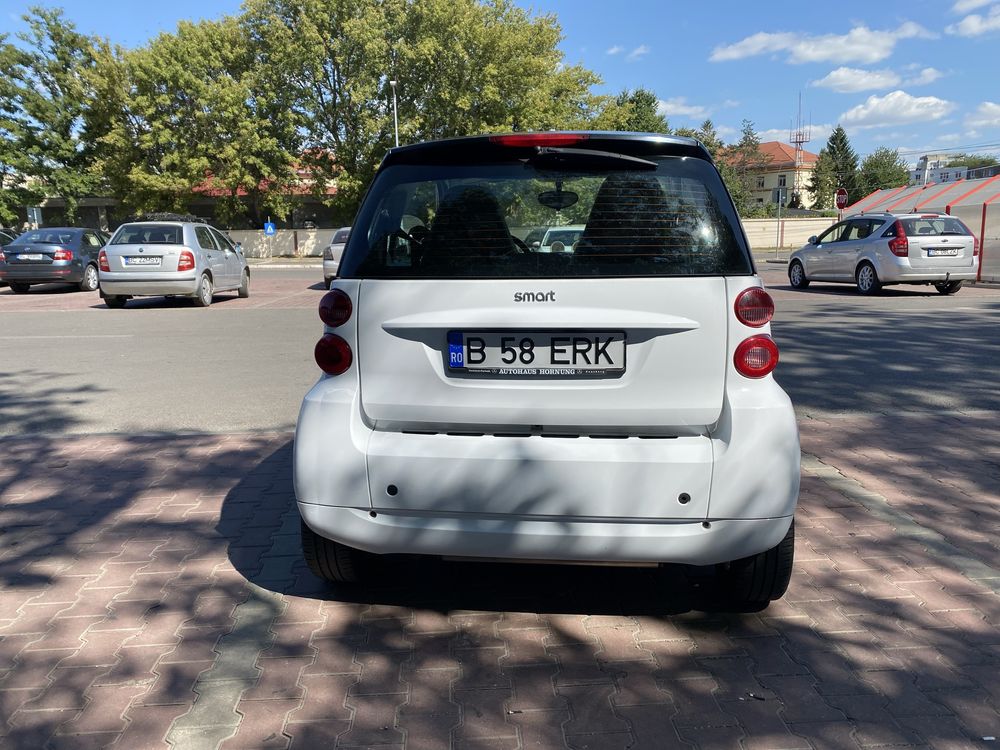 Smart, idealã pentru Livrări TAZ, Glovo în orașe foarte aglomerate.