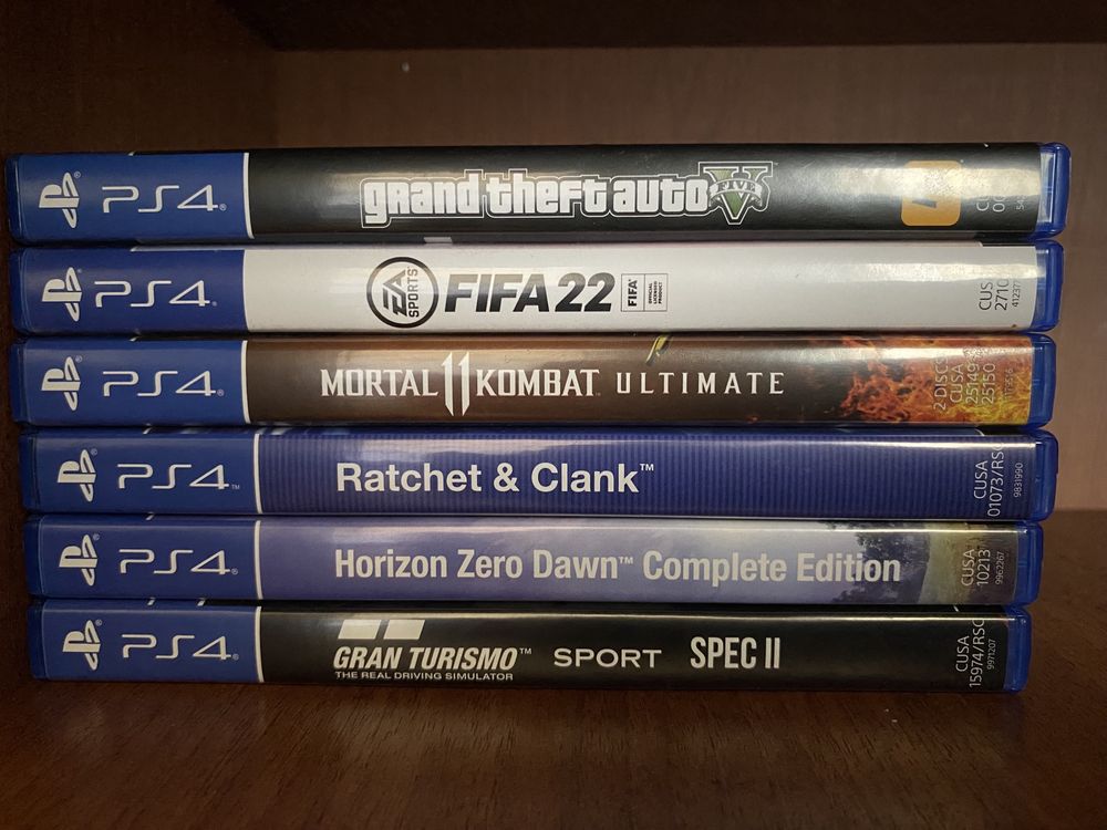 PlayStation 4 slim