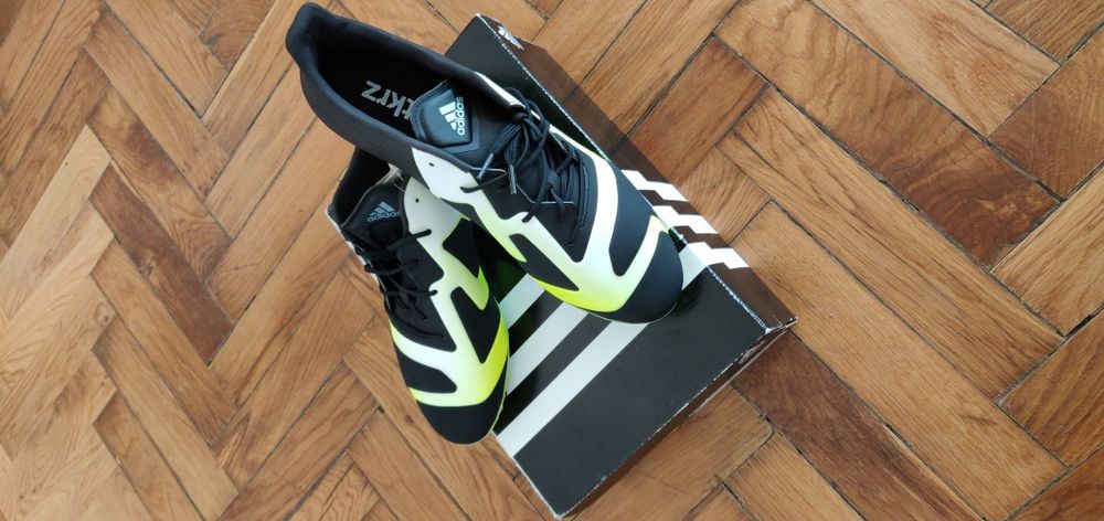 Ghete Adidas Ace, noi în cutie