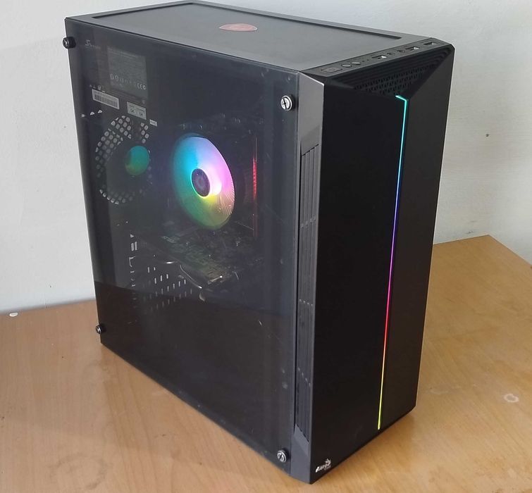 Геймърски компютър RGB, AMD Athlon 300, RX560 4GB, 8GB RAM, SSD и HDD