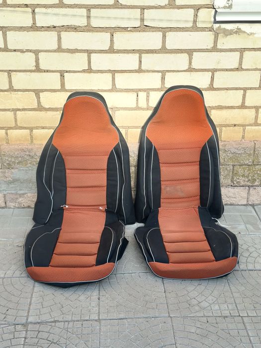 Авточехлы на Лада (Калина Кросс)