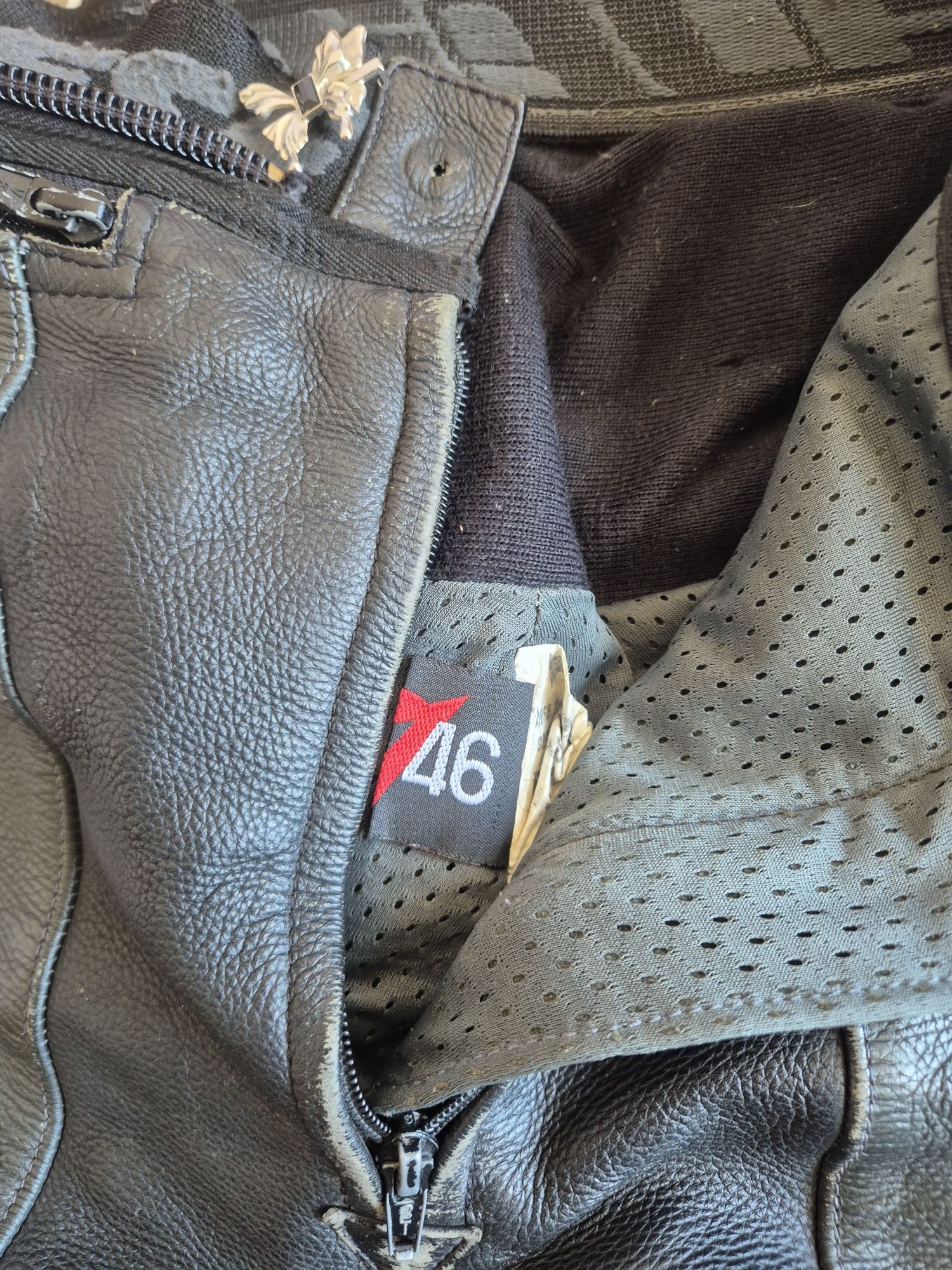 Дамски екип dainese 46