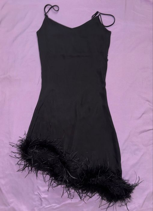 Черное женское платье