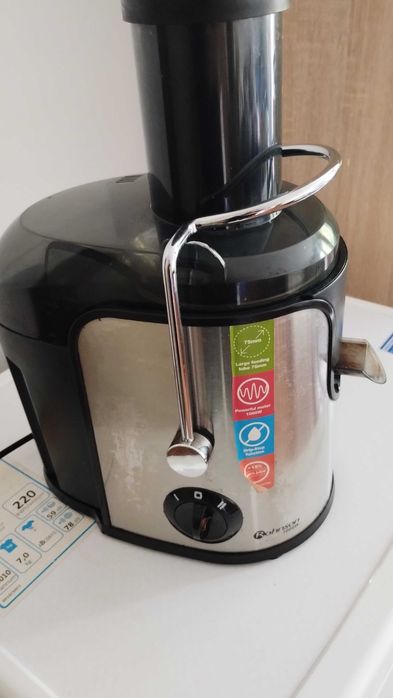 Storcător de fructe