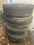 Продам шина 265/65R17
