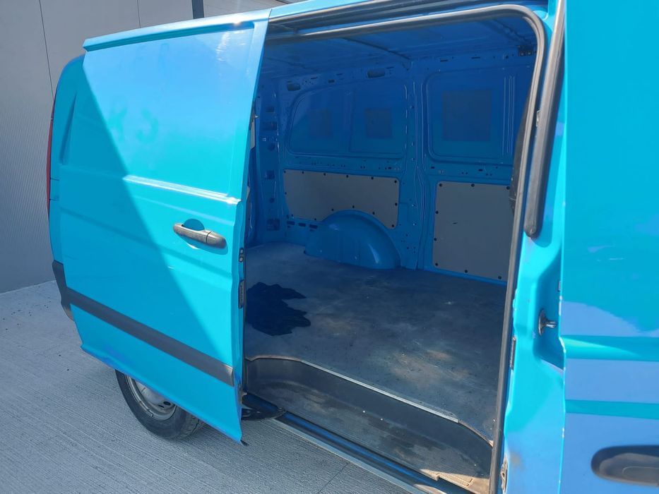 Dezmembram Mercedes Vito,an 2012, 2.2 CDI, Euro 5, cutie manuala