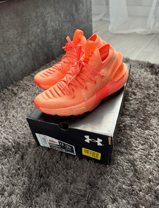 Under Armour 38,5