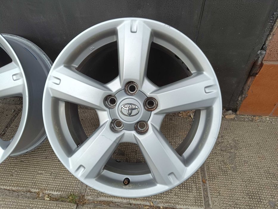ОРИГИНАЛНИ джанти 17 ' 5х114,3 ТОЙОТА РАВ 4 / TOYOTA RAV4 ET45 7J 66,1