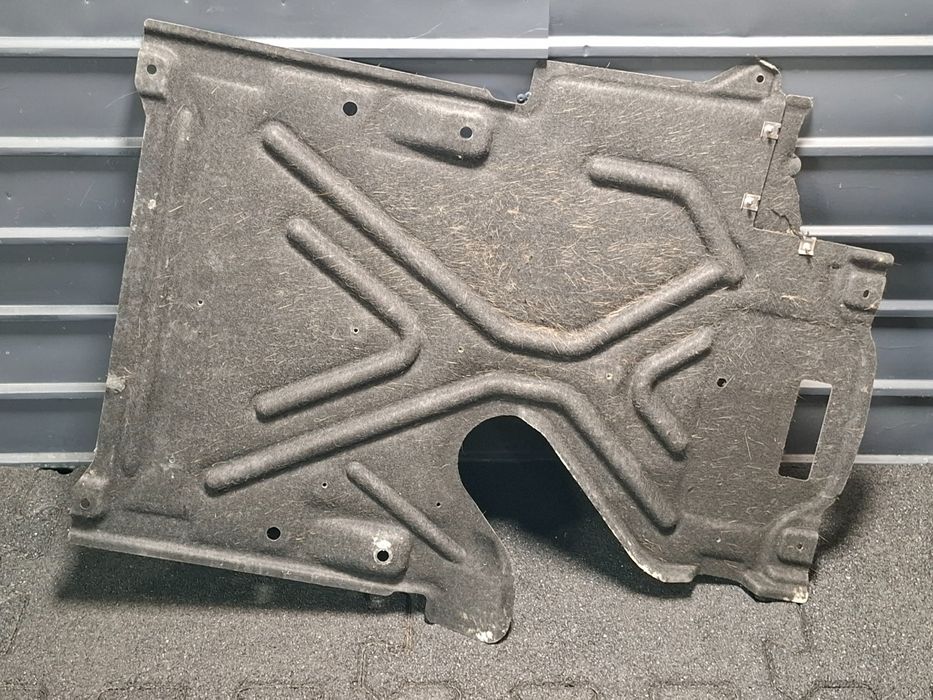 Scut lateral stanga AUDI A4 IV 8K2, B8 2007 - 2015 TDI CAGB, CJCB, CSU