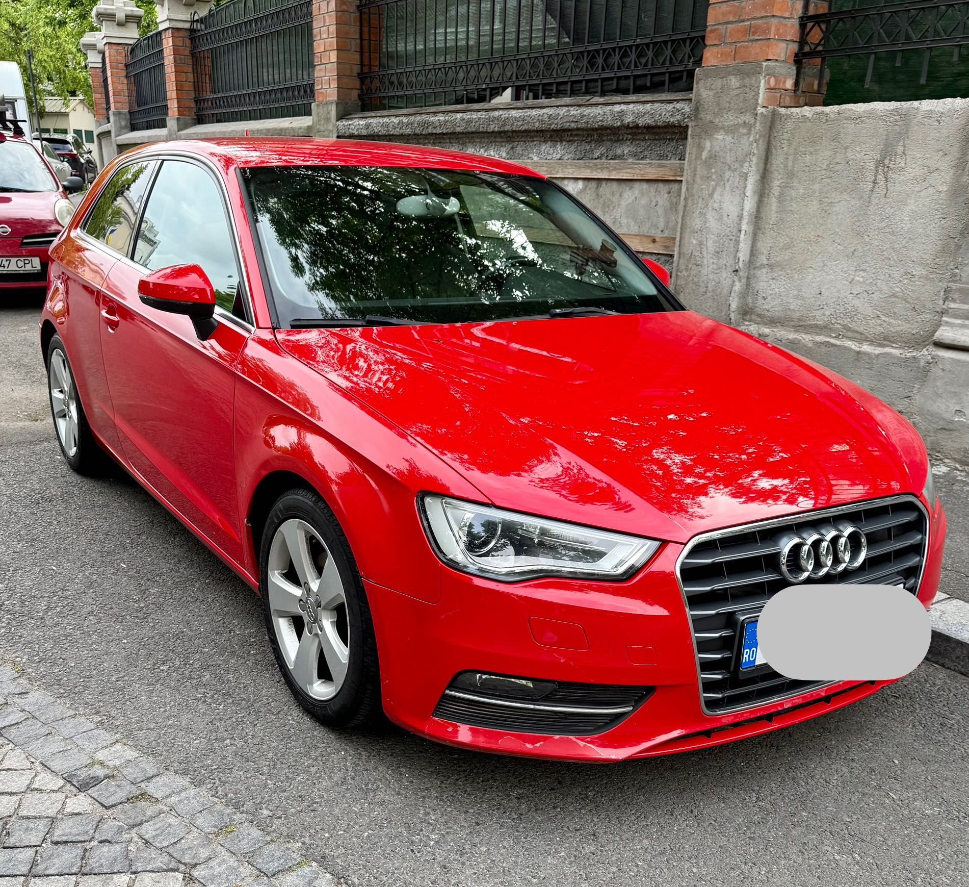 Audi A3 rosu, 87.000 km, foarte bine intretinut