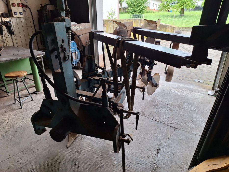 Vand plug reversibil cu 3 trupite