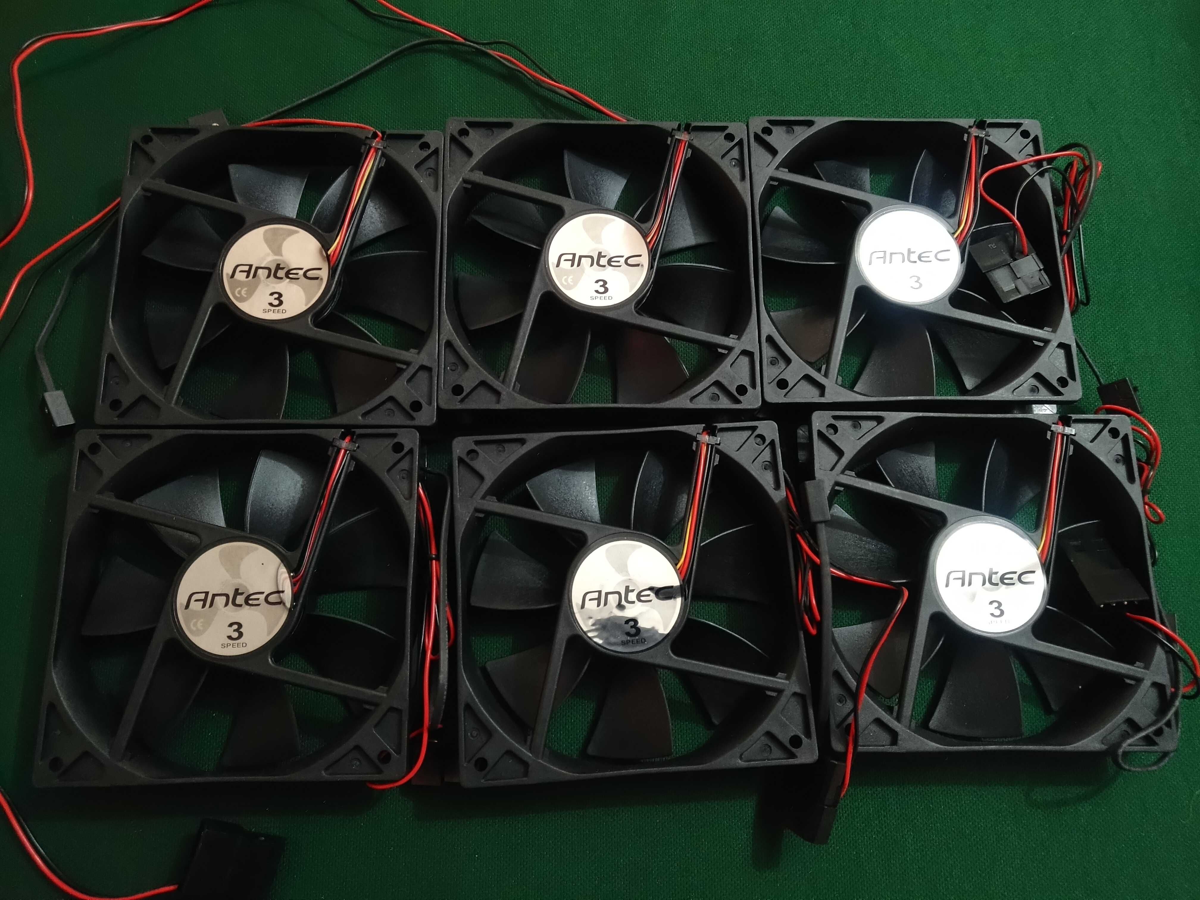 6 ventilatoare Antec 120 mm tricool