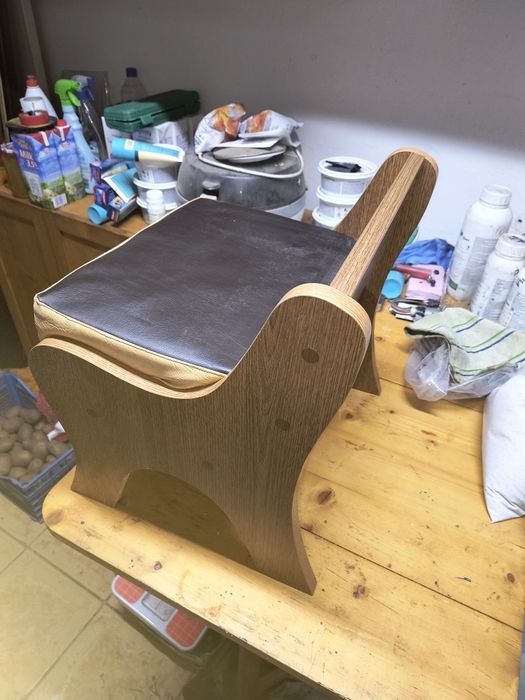 Vând scaun copil 2-5