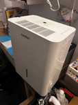 Dezumidificator  Comfee MDDN-10DEN3, 10L/24h, 107 m³/h Rezervor 2.1L