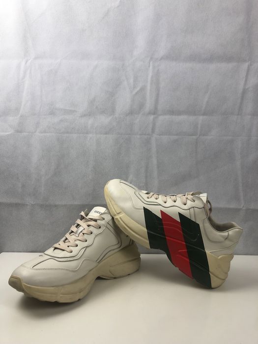 Модерни обувки .