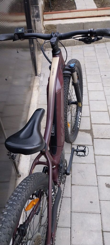 Bicicletă electrica Giant, cadrul XS,roți 27,5