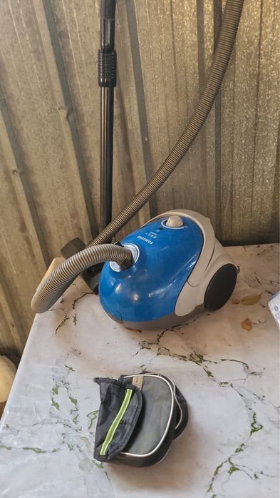 Продам пылесос рабочий
