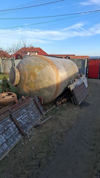 Bazin cisterna  fibra 8 t stare buna