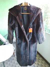 Дълго палто от кожа на норка (визон)