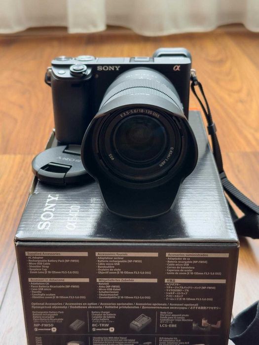 Aparat foto Mirrorless Sony Alpha A6400