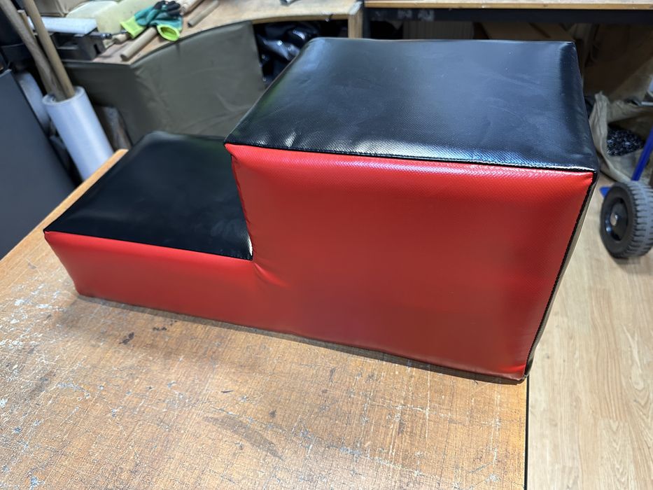 Perna box cu montaj pe perete 60x25x25x10 cm bicolora