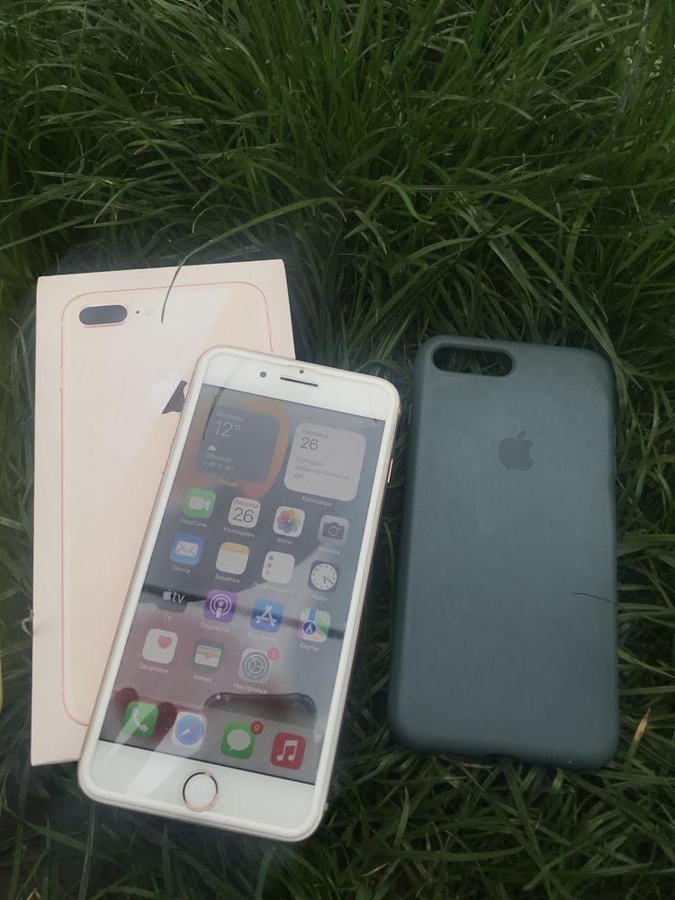 Продам телефон Apple 8Plus