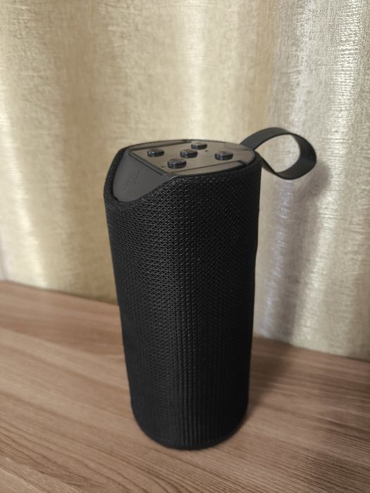 Портативная колонка