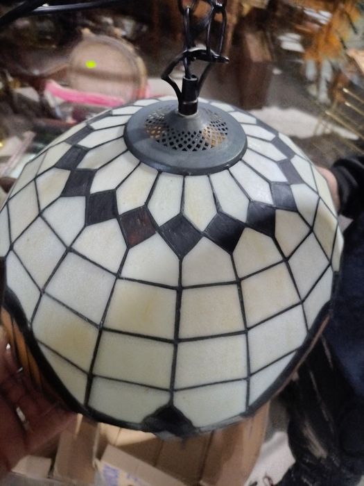 Красива лампа тифани