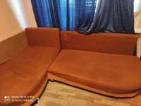 Продам диван нуждается в ремонте
