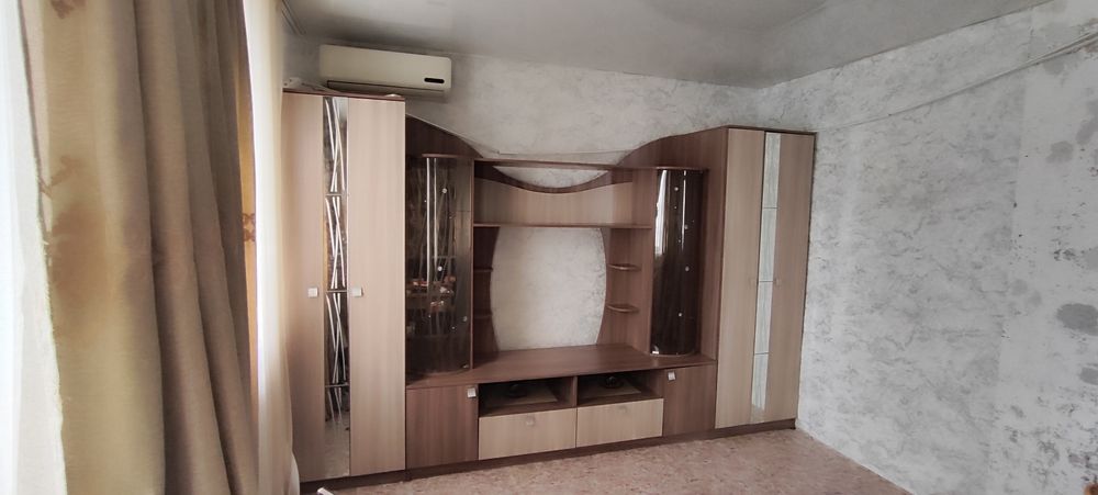 Продам стенку для гостиной