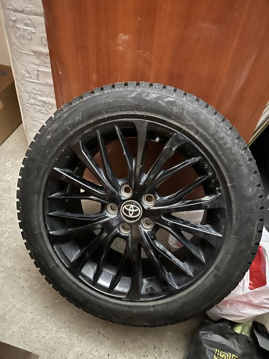 Комплект R18 от камри 70 блэк
