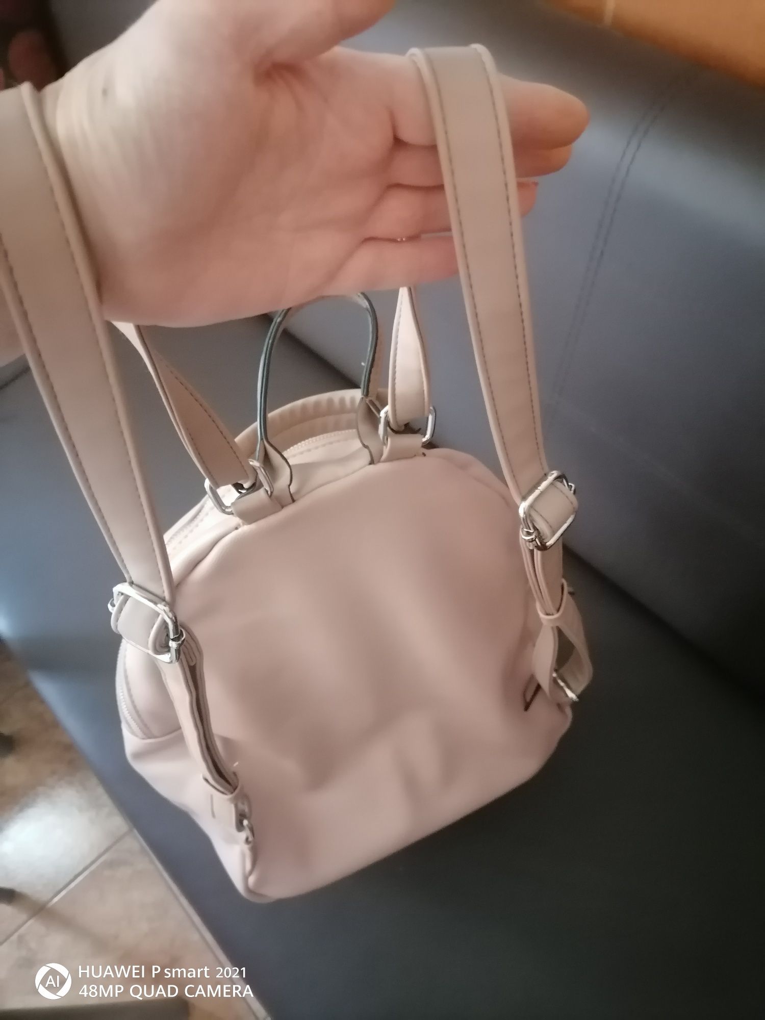 Rucsac Dama    stare foarte bună.