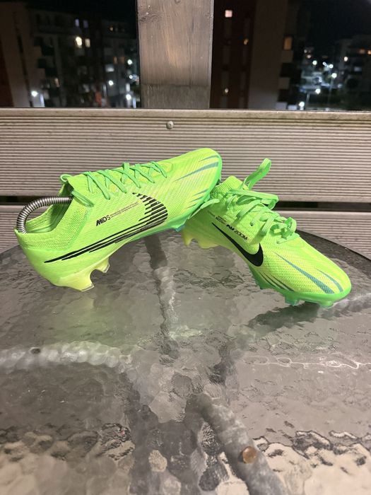 Ghete fotbal nike vapor 15 elite mercurial