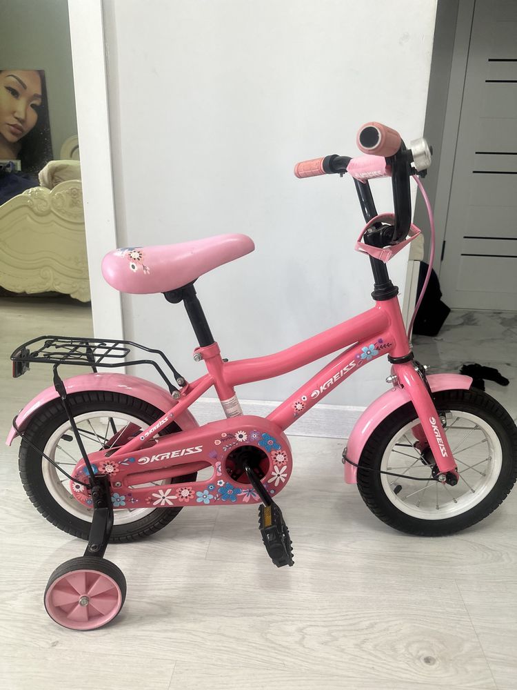 Продам велосипед для девочек, велик в отличном состоянии, удобный