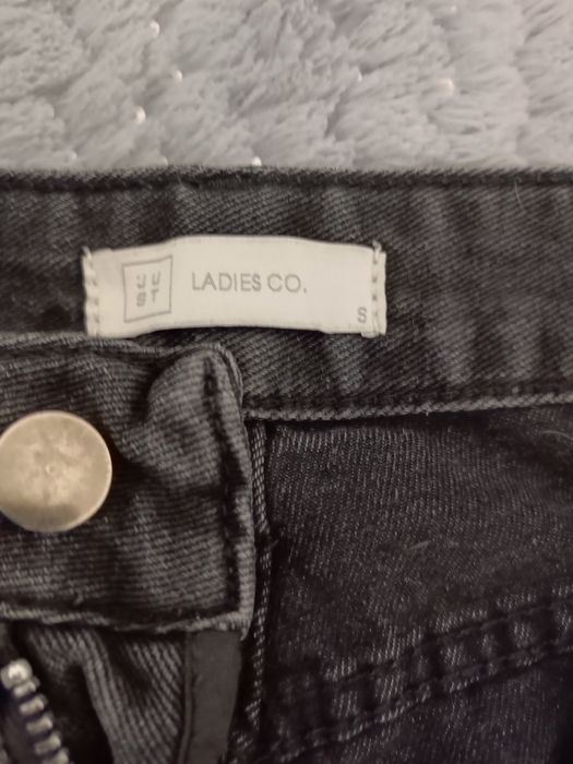 Брюки женские, Мирабадский район.