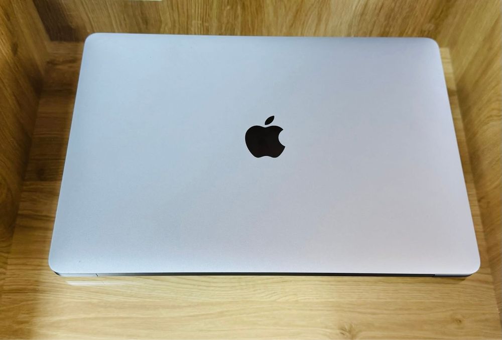 Macbook Air M1 2020! ‼️ 95% Baterie+ Garanție ‼️
