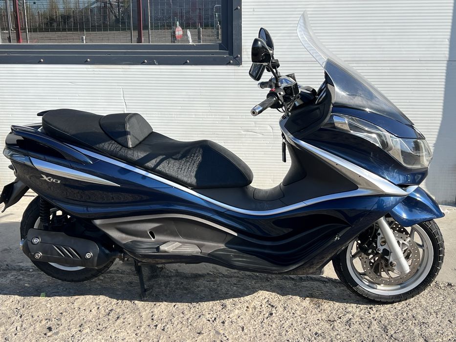 Scuter Piaggio X10 125cm CAT B