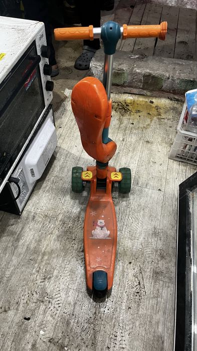 Продам самокат детский