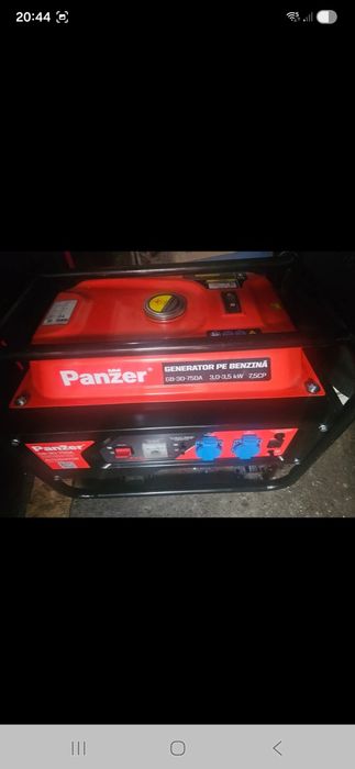Generator portabil pe penzina