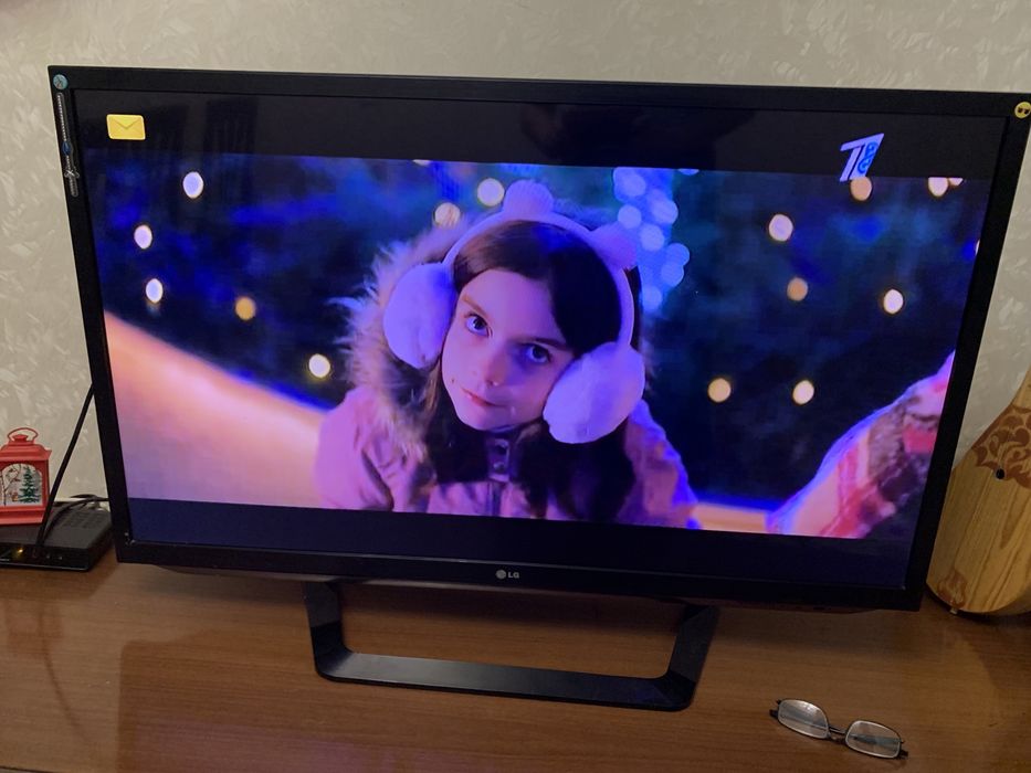 Телевизор  LG б/у