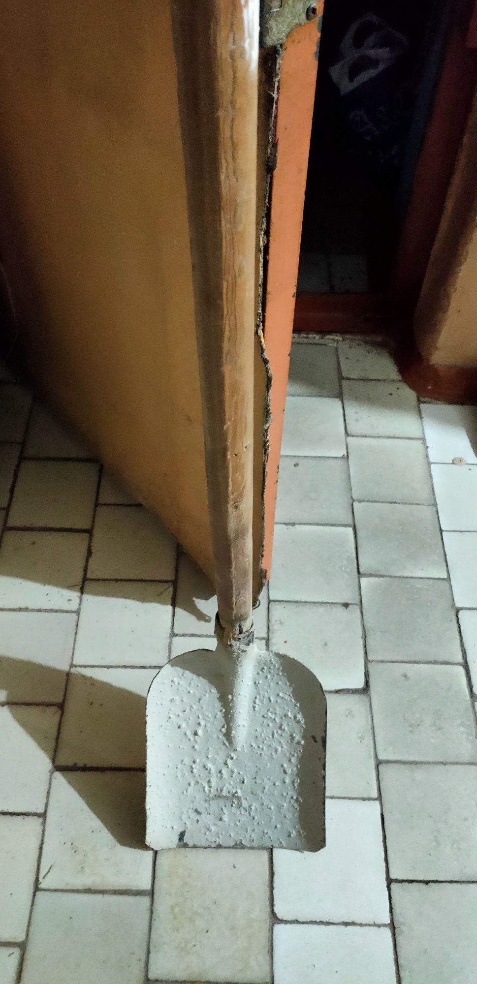Продается лопата