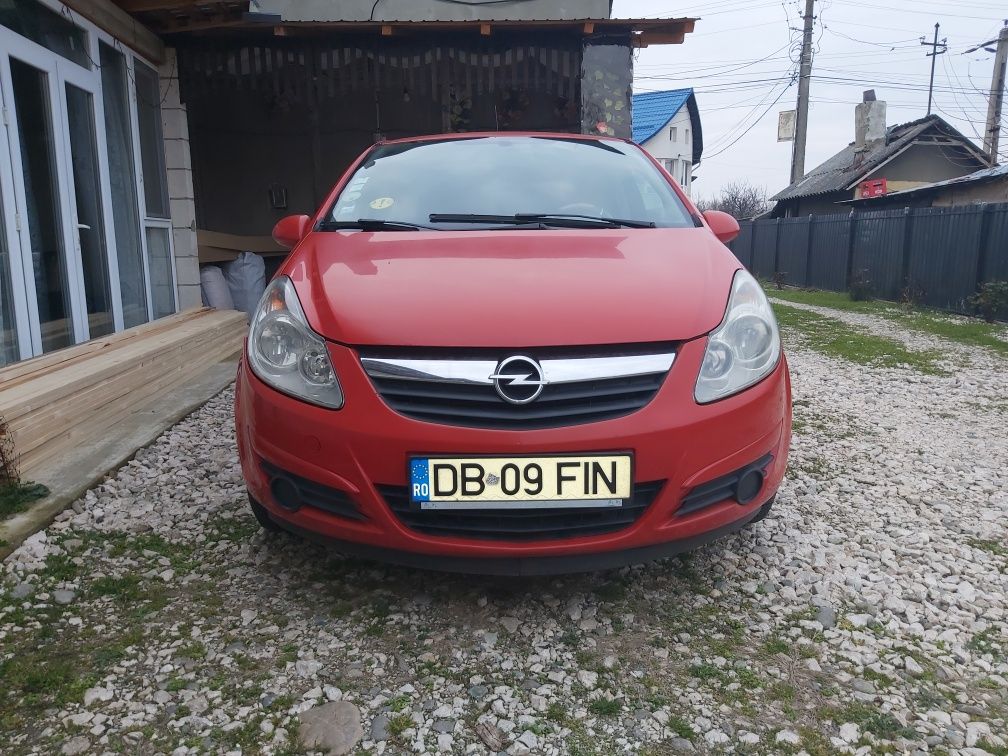 Vând Opel Corsa D